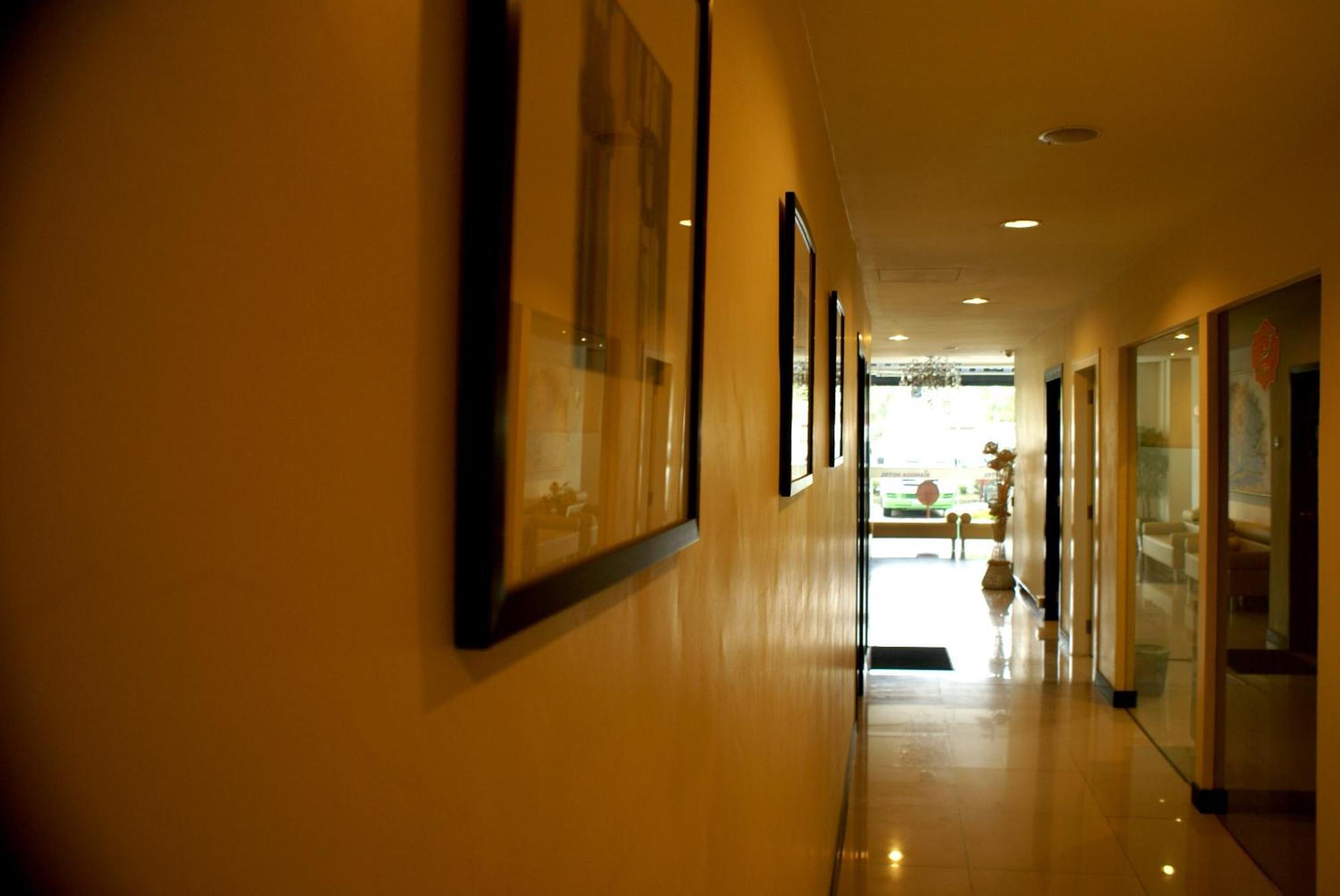 Mangga Boutique Hotel Seri Kembangan Ngoại thất bức ảnh